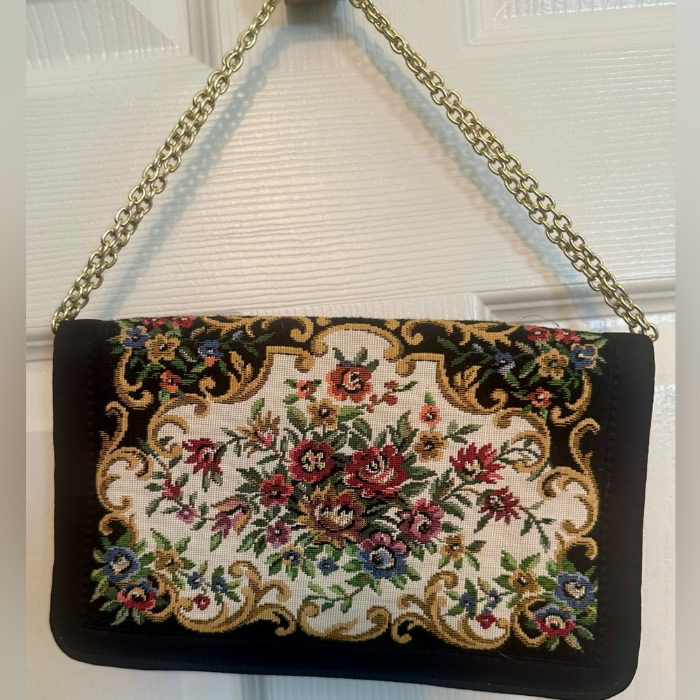 Vintage WALBORG clutch
